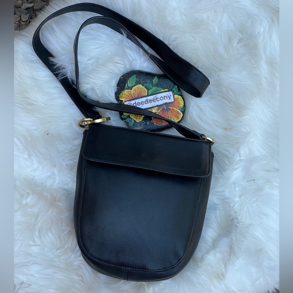 FERRAGAMO Vintage Leather Unisex Shoulder Bag or Crossbody Made in Italy